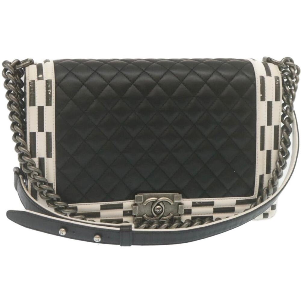 Chanel Matelasse Boy CHANEL Chain Shoulder Bag